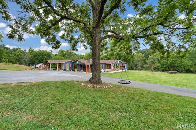 12272 Hyfield Road, De Soto, MO 63020