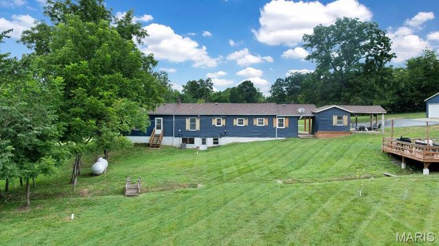 12272 Hyfield Road, De Soto, MO 63020