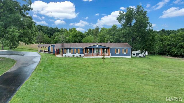 12272 Hyfield Road, De Soto, MO 63020