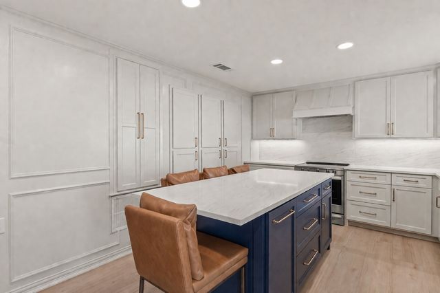 158 Deer Island Road, Mabank, TX 75156