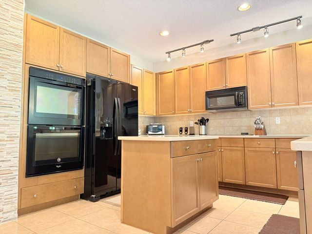 9563 SEDGEWOOD Drive, Lake Worth, FL 33467