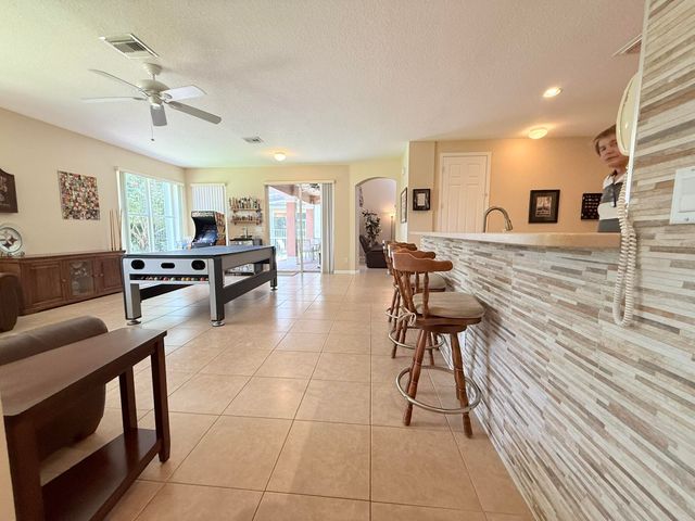 9563 SEDGEWOOD Drive, Lake Worth, FL 33467
