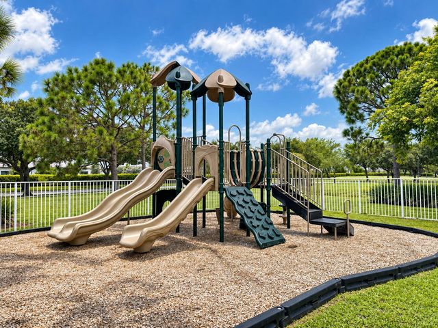 9563 SEDGEWOOD Drive, Lake Worth, FL 33467