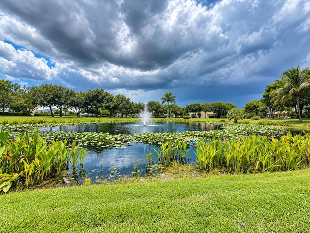 9563 SEDGEWOOD Drive, Lake Worth, FL 33467