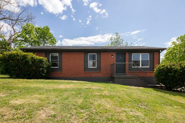 210 Chapel Street, Paris, KY 40361