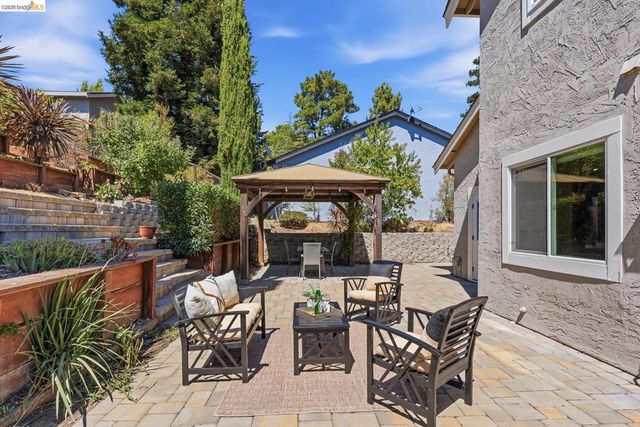 2239 Southwest Ct, Martinez, CA 94553