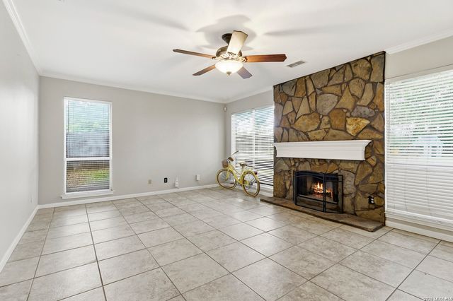 4114 LUCKENBACH RD, San Antonio, TX 78251
