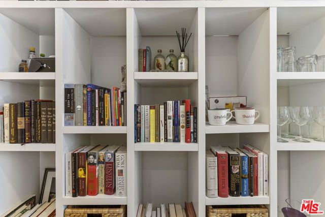 835 N Harper Ave, Los Angeles, CA 90046