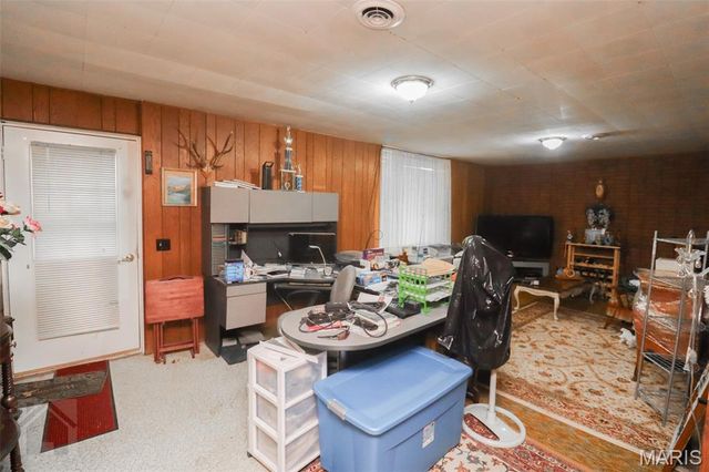 21195 Highway 28, Dixon, MO 65459