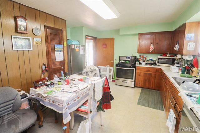 21195 Highway 28, Dixon, MO 65459