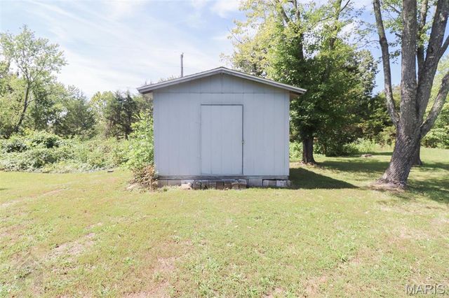 21195 Highway 28, Dixon, MO 65459