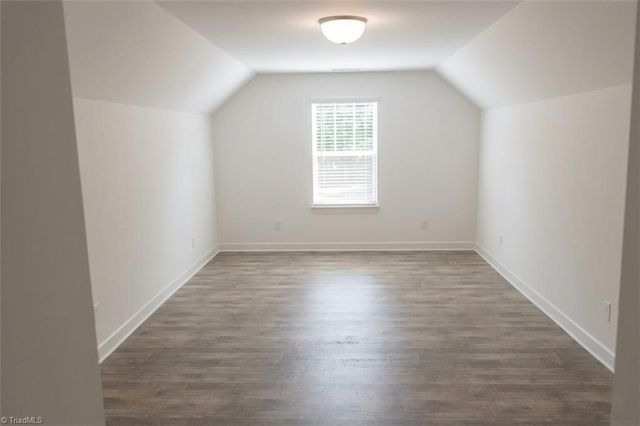 5158 Paramount Road 1062, Pfafftown, NC 27040