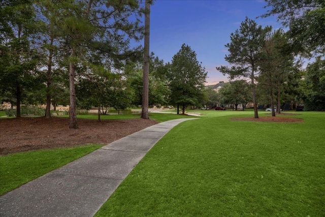 95 Olmstead Row, The Woodlands, TX 77380