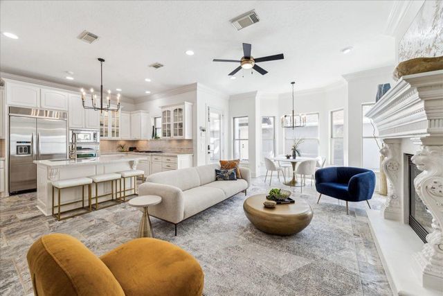 95 Olmstead Row, The Woodlands, TX 77380