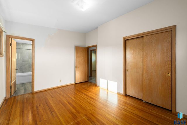 202 S Detroit Ave Avenue, Sioux Falls, SD 57110