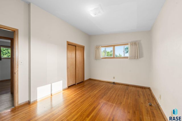 202 S Detroit Ave Avenue, Sioux Falls, SD 57110