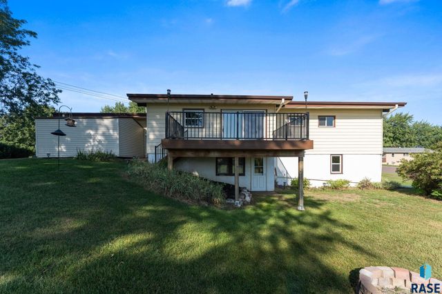 202 S Detroit Ave Avenue, Sioux Falls, SD 57110