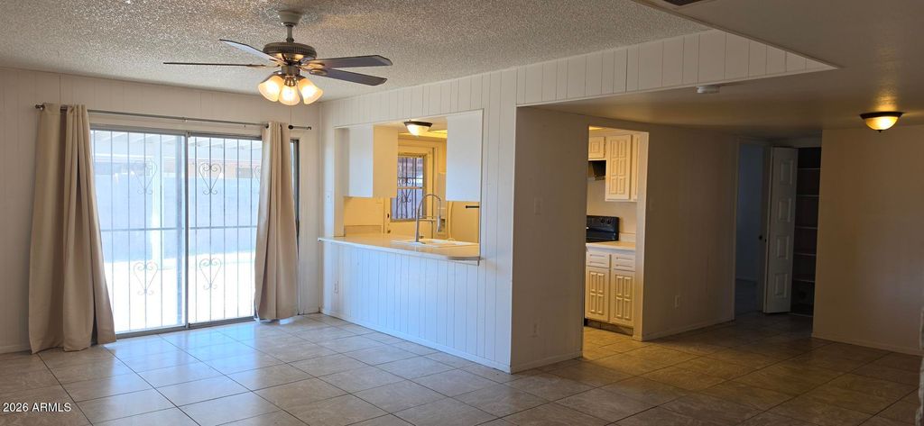 6738 W DENTON Lane, Glendale, AZ 85303 — photo 5