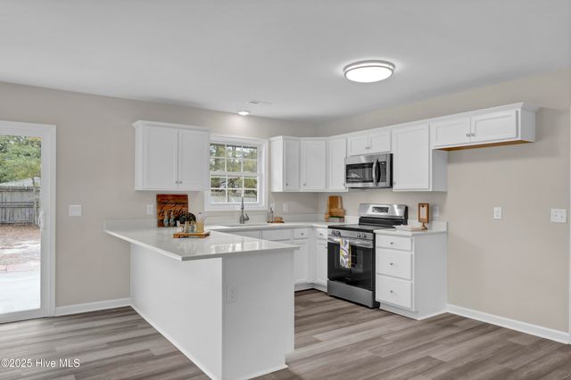 146 Presidio Drive, Wilmington, NC 28412