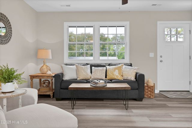 146 Presidio Drive, Wilmington, NC 28412