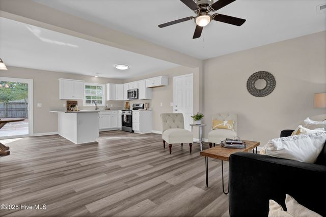 146 Presidio Drive, Wilmington, NC 28412