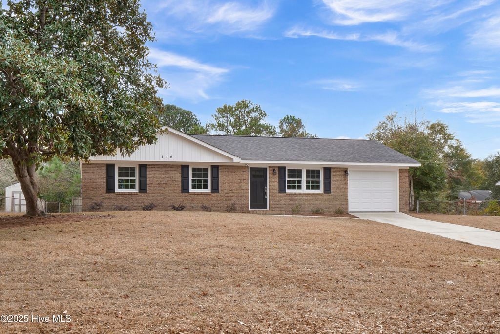 146 Presidio Drive, Wilmington, NC 28412