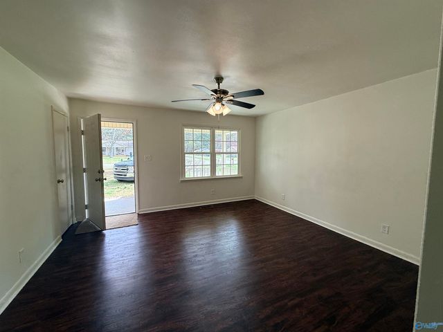 20393 Elkton Road, Athens, AL 35614