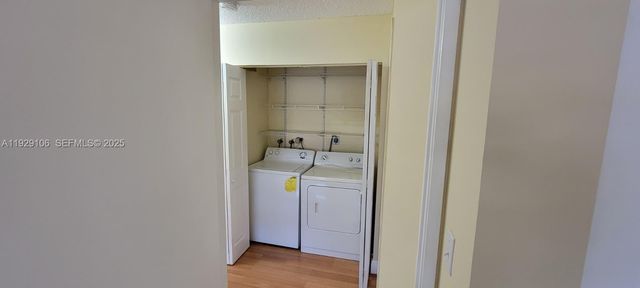 11470 NW 4th Ln 11470, Sweetwater, FL 33172