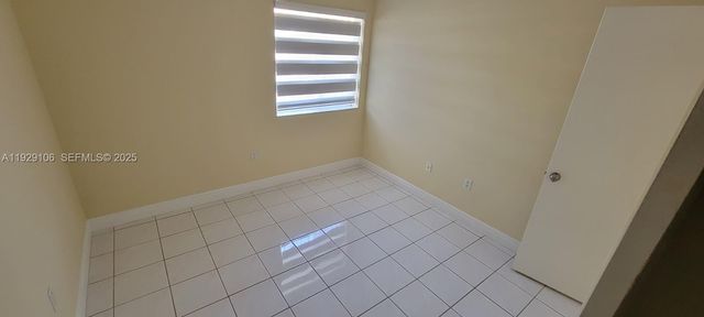 11470 NW 4th Ln 11470, Sweetwater, FL 33172