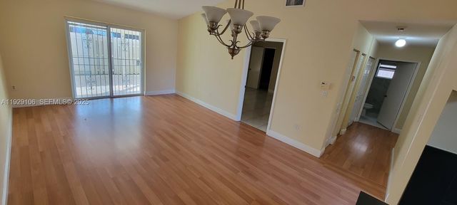 11470 NW 4th Ln 11470, Sweetwater, FL 33172