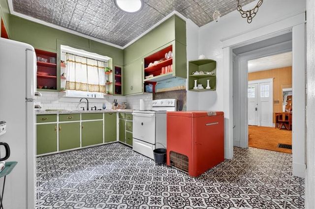 1923 Franklin Avenue, Lexington, MO 64067