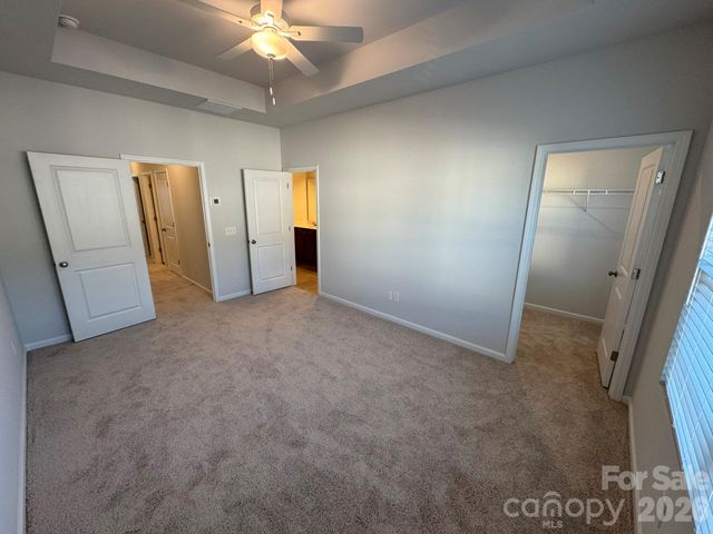 4632 Lakeview Road 6, Charlotte, NC 28216