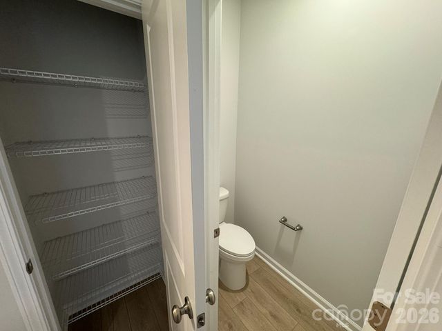 4632 Lakeview Road 6, Charlotte, NC 28216