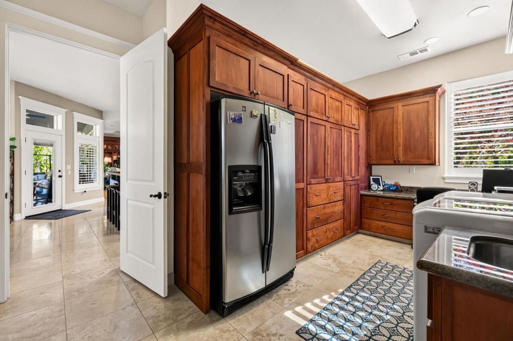 Image 54 of property listing at 3930 Aruba, Chico, CA 95973