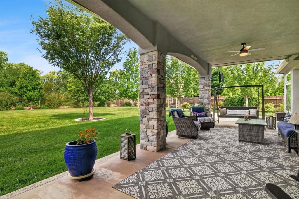 Image 70 of property listing at 3930 Aruba, Chico, CA 95973