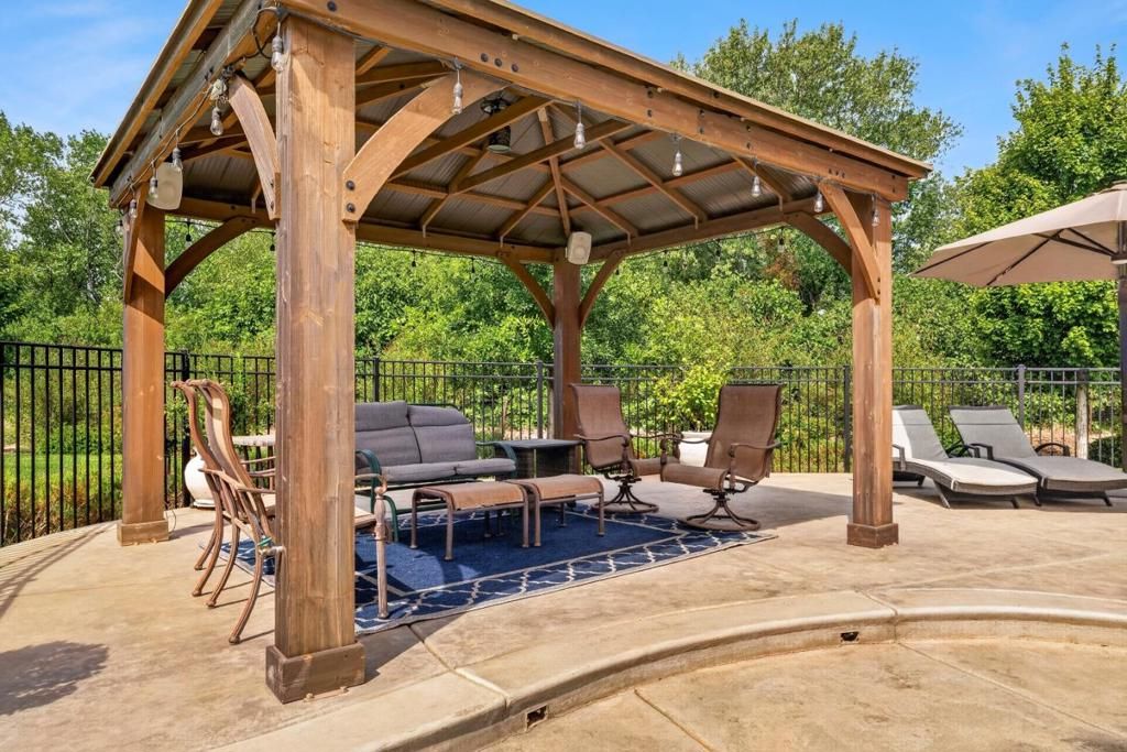 Image 73 of property listing at 3930 Aruba, Chico, CA 95973