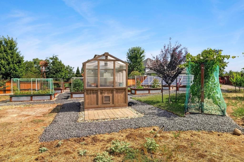 Image 89 of property listing at 3930 Aruba, Chico, CA 95973