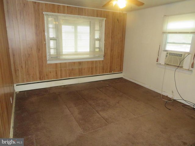 721 LUCAS LN, Southampton, NJ 08088