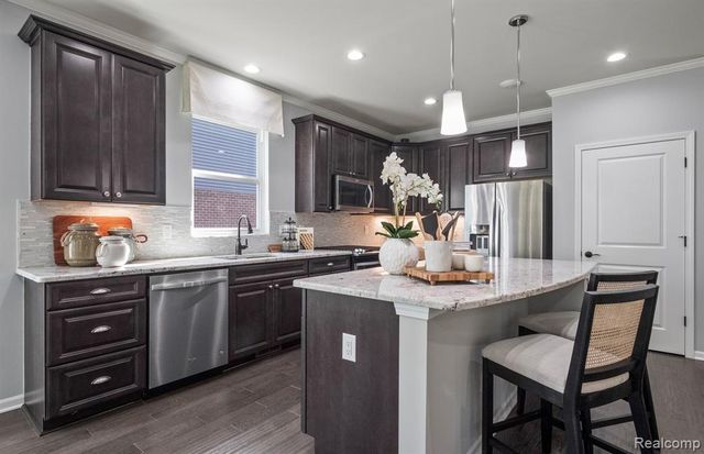 50264 Cromwell Street, Canton, MI 48188