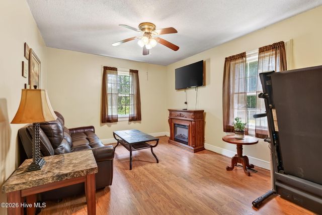 4087 Glendale Road, Kenly, NC 27542