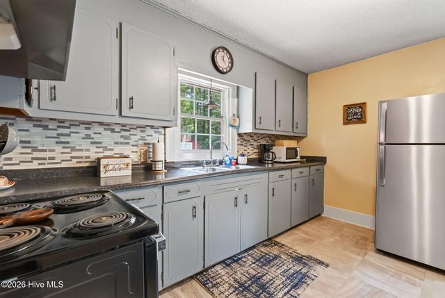4087 Glendale Road, Kenly, NC 27542