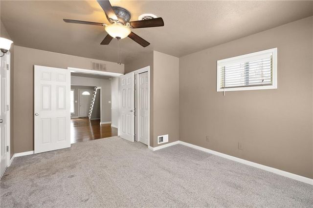 11000 W 56th Terrace, Shawnee, KS 66203