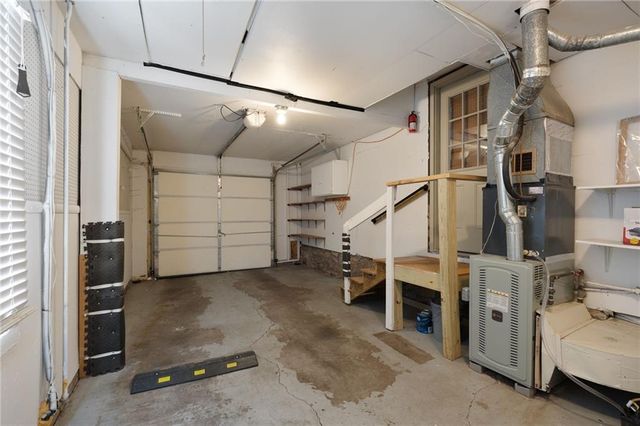 11000 W 56th Terrace, Shawnee, KS 66203