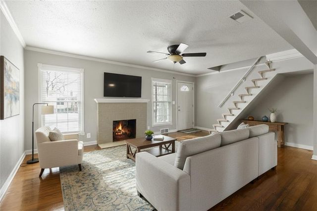 11000 W 56th Terrace, Shawnee, KS 66203