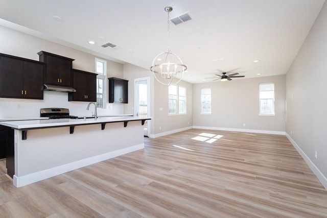 656 Silo St, Folsom, CA 95630