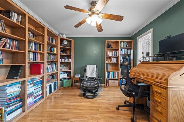 3 Sawmill Court, Greensboro, NC 27407