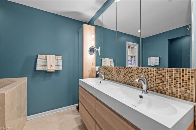 3 Sawmill Court, Greensboro, NC 27407