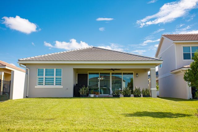 17223 TAWNY OWL Trail, Loxahatchee, FL 33470