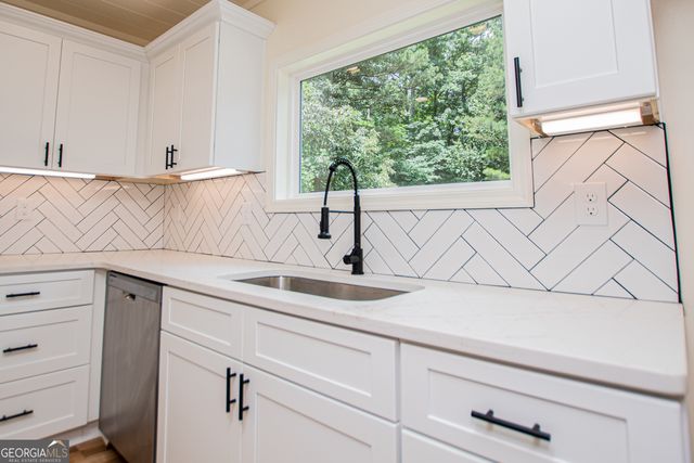 338 Pine Brook Drive, Bremen, GA 30110