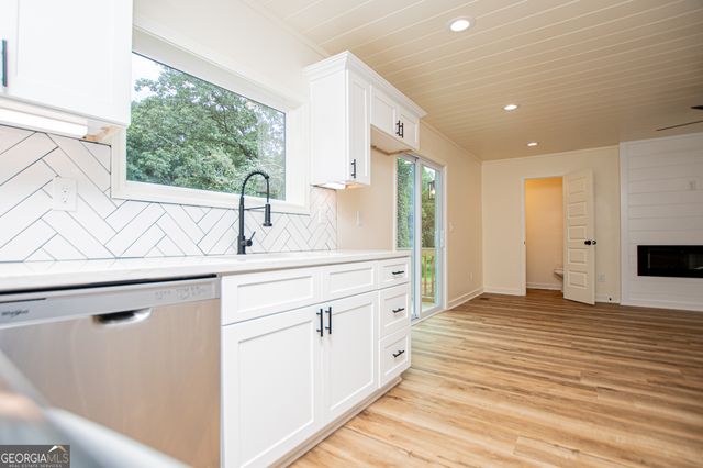 338 Pine Brook Drive, Bremen, GA 30110